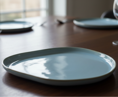 Azure Curve Plate